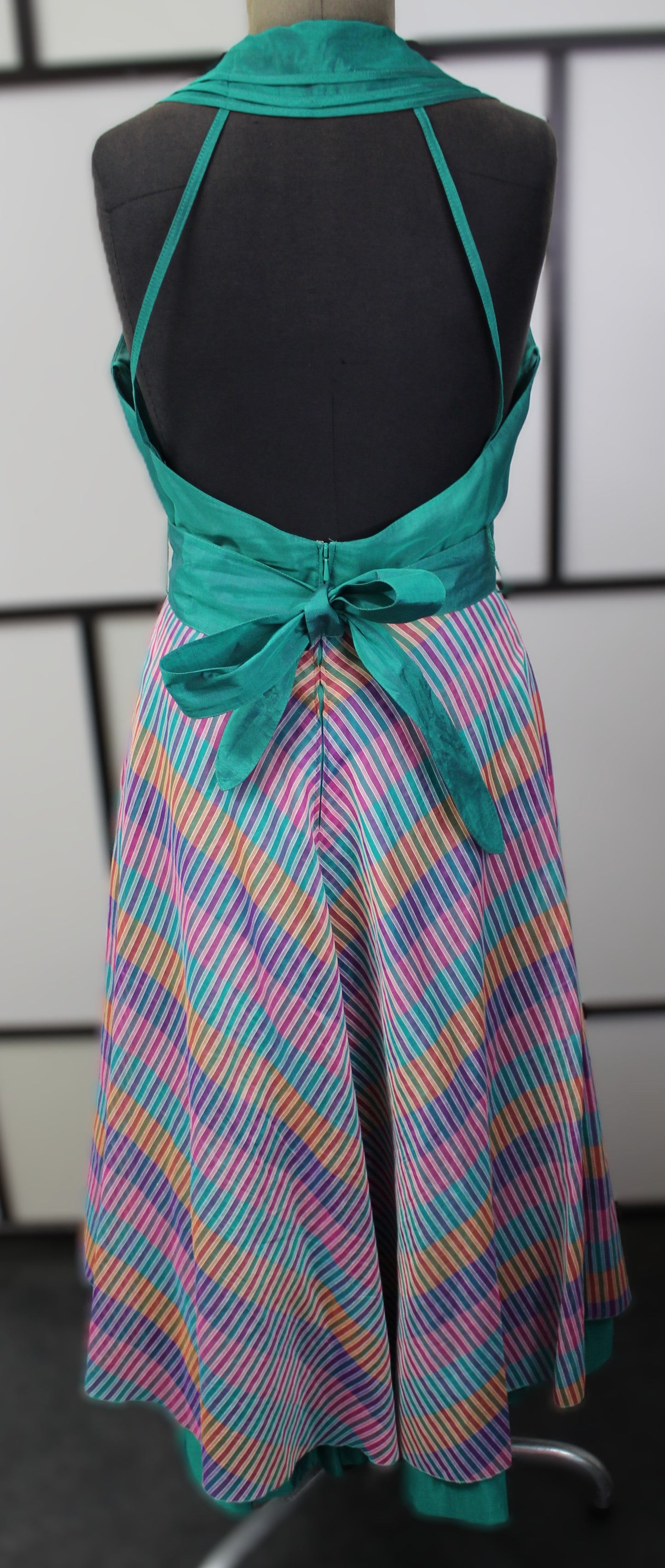 That typical "Housewife" Dress - Vintage