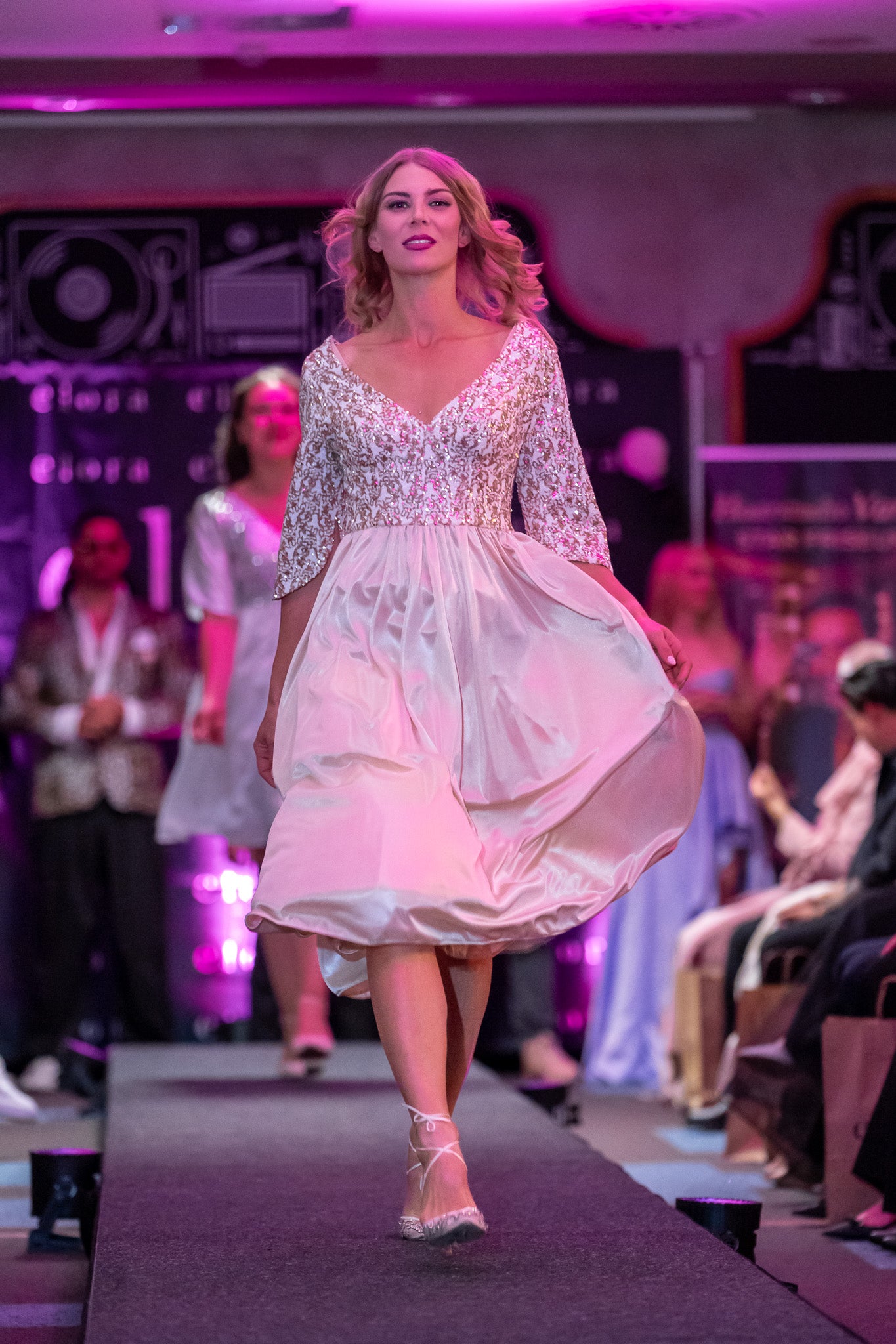 Abendkleid Collection: Elora Fashion Show 2026
