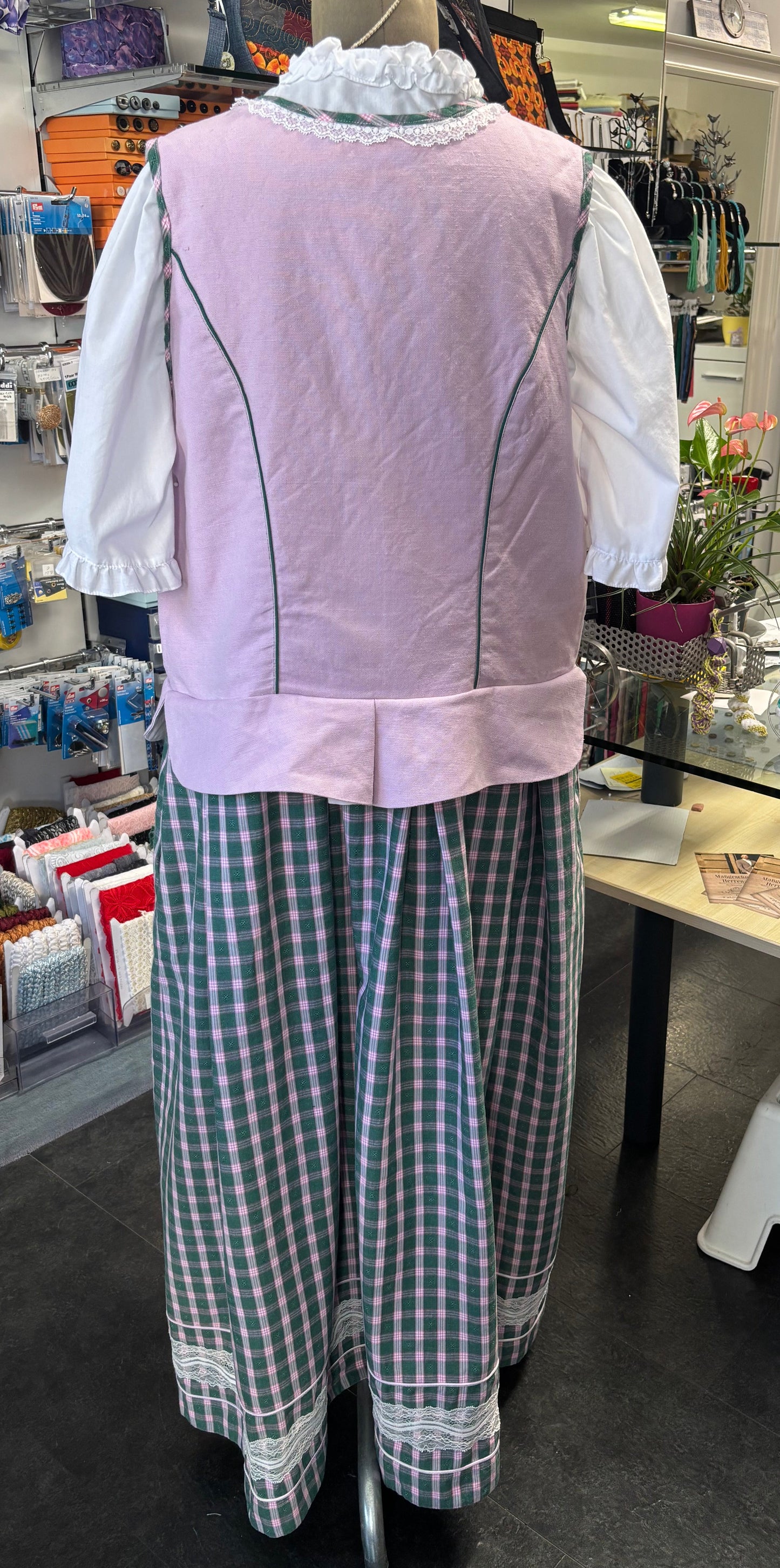 Dirndl Unikat - kaufen/ Verleih/ selber gestalten