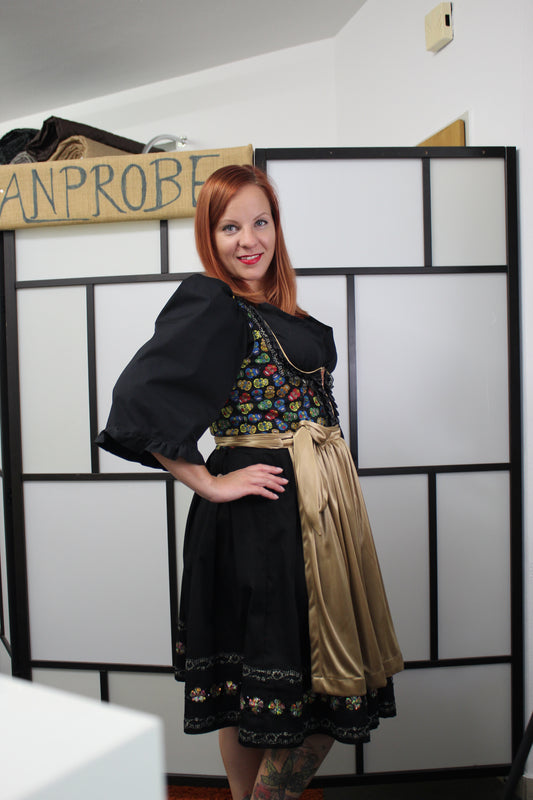 Dirndl Unikat - kaufen/ Verleih/ selber gestalten