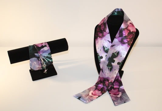 Set: Skinny satin scarf & accessory